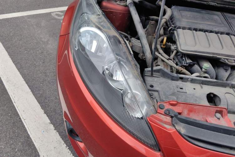 Used Ford Fiesta 2011 Hatchback 1.5L Manual Fashion Edition Right Front Headlight