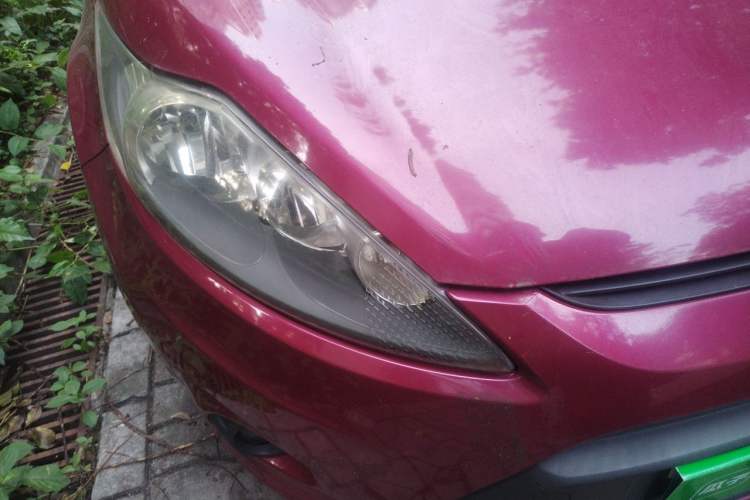 Used Ford Fiesta 2011 Hatchback 1.5L Automatic Fashion Edition Right Front Headlight