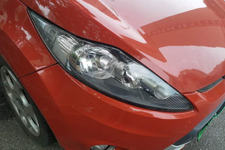 Used Ford Fiesta 2011 Hatchback 1.5L Automatic Sport Model Right Front Headlight