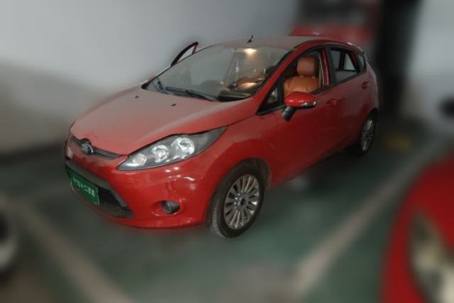 Ford Fiesta 2011 Hatchback 1.5L Automatic Fashion Edition с пробегом
