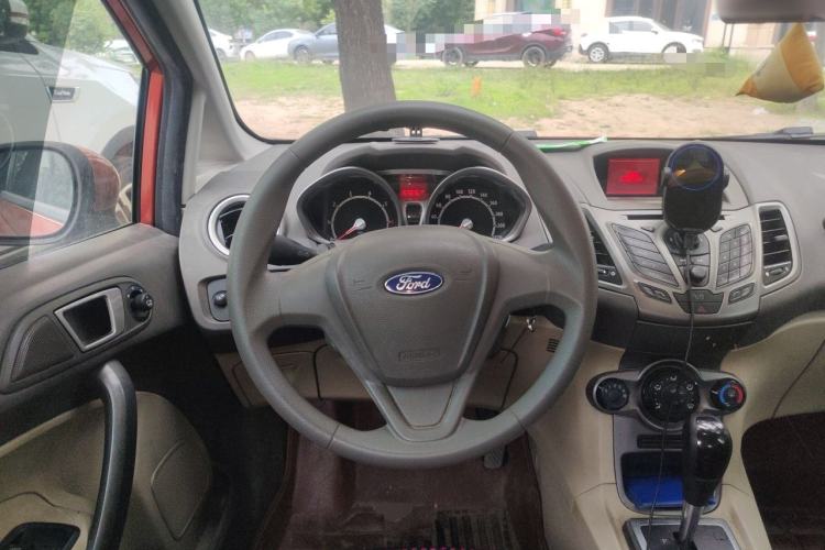Used Ford Fiesta 2011 Hatchback 1.5L Automatic Fashion Edition Steering Wheel