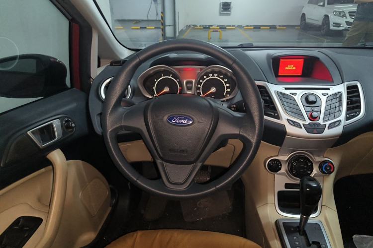 Used Ford Fiesta 2011 Hatchback 1.5L Automatic Fashion Edition Steering Wheel