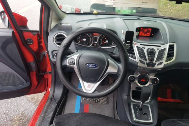 Used Ford Fiesta 2011 Hatchback 1.5L Automatic Sport Model Steering Wheel