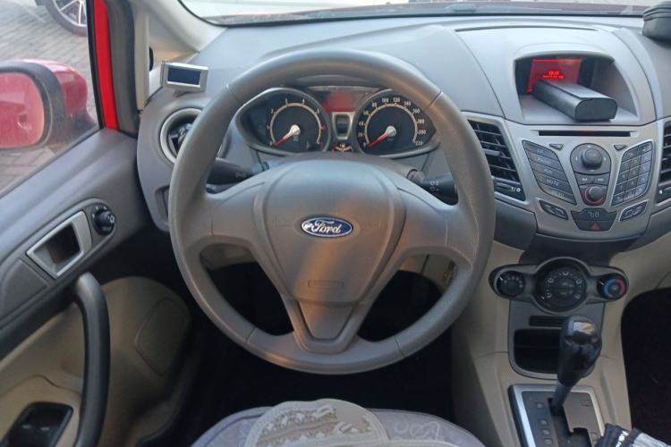 Used Ford Fiesta 2011 Hatchback 1.5L Automatic Fashion Edition Steering Wheel
