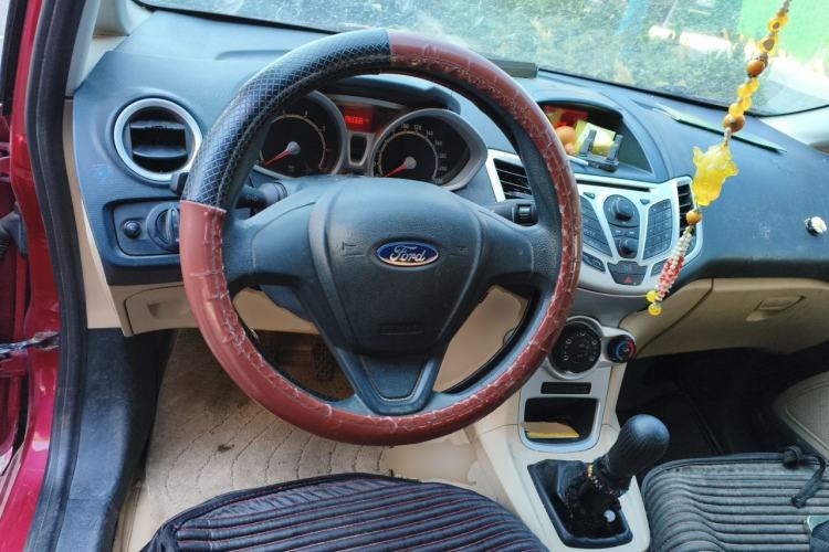 Used Ford Fiesta 2011 Hatchback 1.5L Manual Fashion Edition Steering Wheel