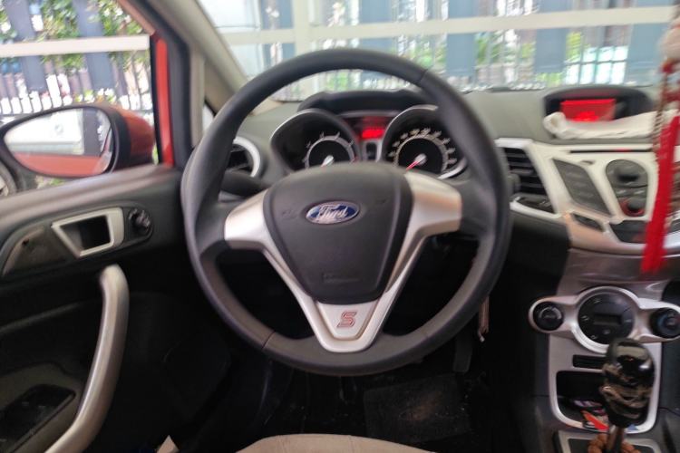 Used Ford Fiesta 2011 Hatchback 1.5L Automatic Sport Model Steering Wheel