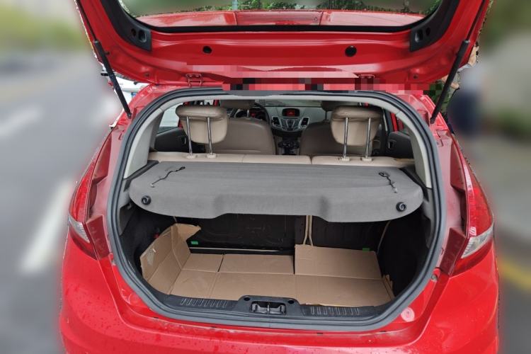 Used Ford Fiesta 2011 Hatchback 1.5L Automatic Fashion Edition Trunk