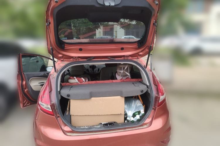 Used Ford Fiesta 2011 Hatchback 1.5L Automatic Fashion Edition Trunk