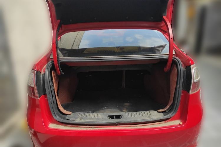 Used Ford Fiesta 2011 Sedan 1.5L Automatic Fashion Edition Trunk