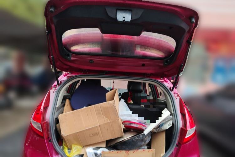 Used Ford Fiesta 2011 Hatchback 1.5L Automatic Fashion Edition Trunk