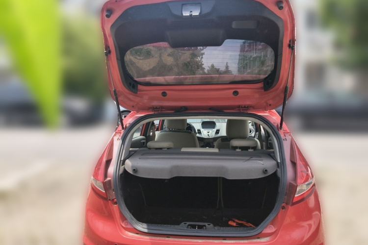 Used Ford Fiesta 2011 Hatchback 1.5L Manual Fashion Edition Trunk