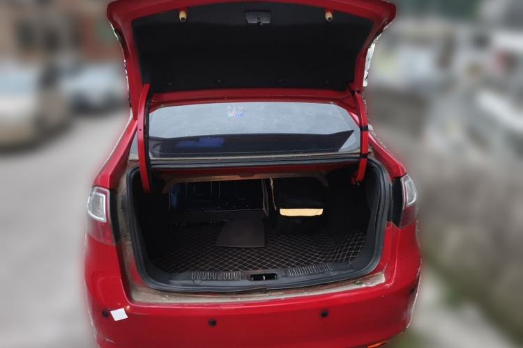 Used Ford Fiesta 2011 Sedan 1.5L Automatic Fashion Edition Trunk