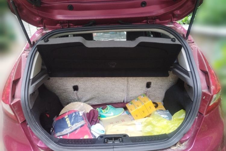 Used Ford Fiesta 2011 Hatchback 1.5L Automatic Fashion Edition Trunk