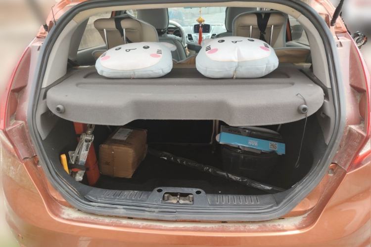 Used Ford Fiesta 2011 Hatchback 1.5L Automatic Fashion Edition Trunk