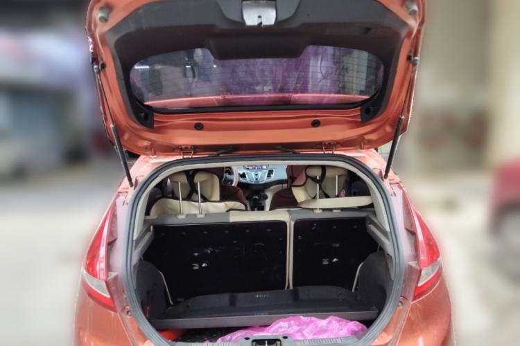 Used Ford Fiesta 2011 Hatchback 1.5L Automatic Fashion Edition Trunk