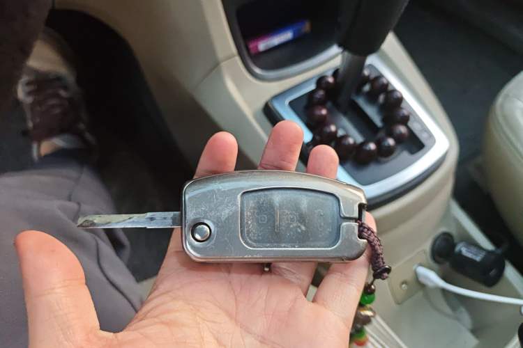 Used Ford Fiesta 2011 Hatchback 1.5L Automatic Fashion Edition Vehicle Key