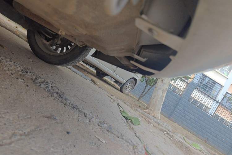 Used Ford Fiesta 2011 Sedan 1.5L Manual Fashion Edition Chassis Front Left