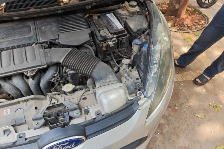Used Ford Fiesta 2011 Hatchback 1.5L Automatic Sport Model Engine Bay Left