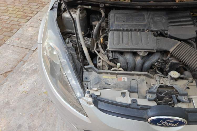 Used Ford Fiesta 2011 Hatchback 1.5L Automatic Sport Model Engine Bay Right