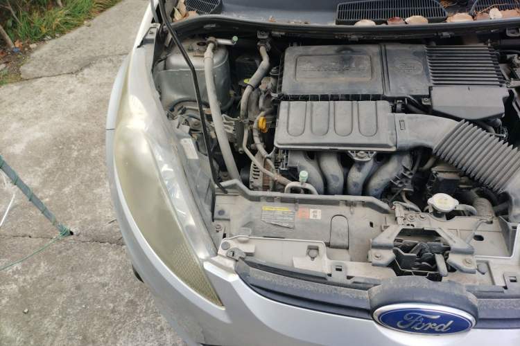 Used Ford Fiesta 2011 Hatchback 1.5L Automatic Fashion Edition Engine Bay Right