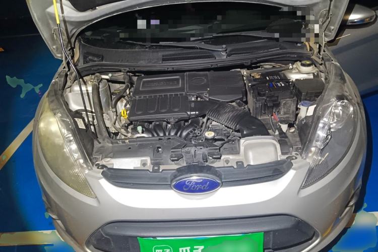 Used Ford Fiesta 2011 Sedan 1.5L Manual Fashion Edition Engine Bay
