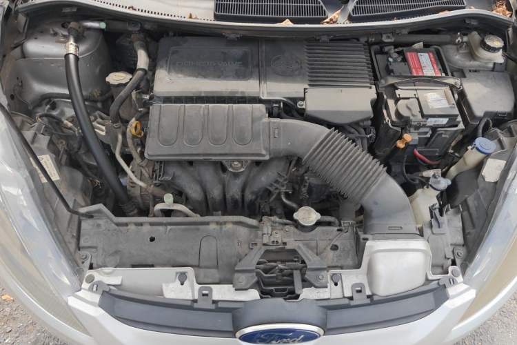 Used Ford Fiesta 2011 Sedan 1.5L Automatic Fashion Edition Engine Bay