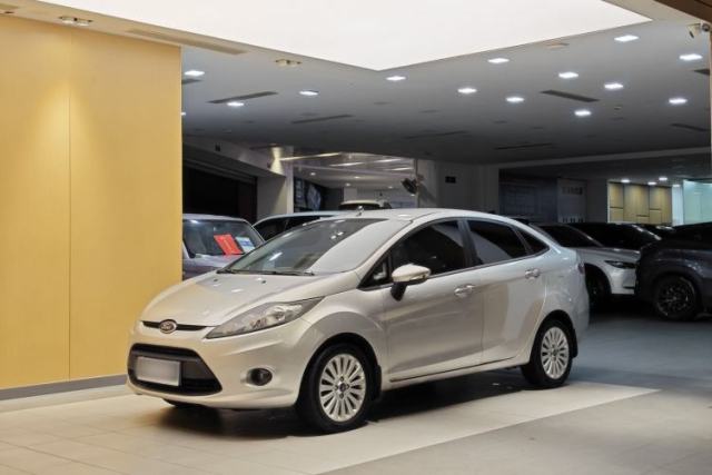 Used Ford Fiesta 2011 Sedan 1.5L Automatic Fashion Edition