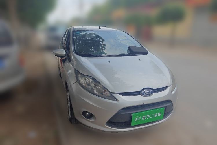 Used Ford Fiesta 2011 Sedan 1.5L Manual Fashion Edition Front Right 45 Deg