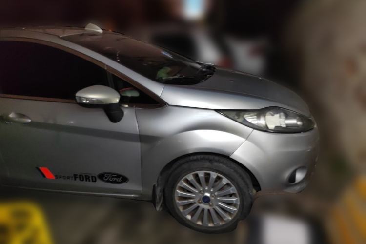 Used Ford Fiesta 2011 Sedan 1.5L Automatic Fashion Edition Front Right 45 Deg