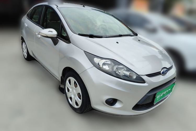 Used Ford Fiesta 2011 Sedan 1.5L Manual Fashion Edition Front Right 45 Deg