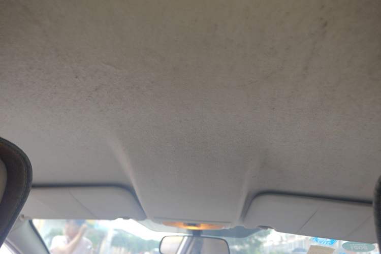 Used Ford Fiesta 2011 Sedan 1.5L Manual Fashion Edition Headliner