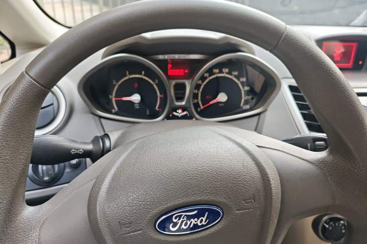 Used Ford Fiesta 2011 Sedan 1.5L Automatic Fashion Edition Instrument Cluster