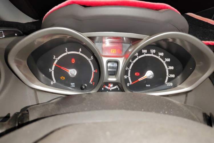 Used Ford Fiesta 2011 Sedan 1.5L Automatic Fashion Edition Instrument Cluster