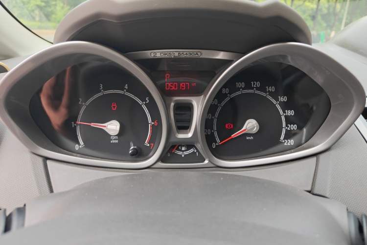 Used Ford Fiesta 2011 Sedan 1.5L Automatic Fashion Edition Instrument Cluster