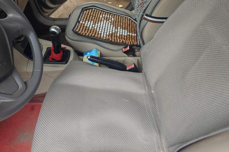 Used Ford Fiesta 2011 Sedan 1.5L Manual Fashion Edition Left Front Seat