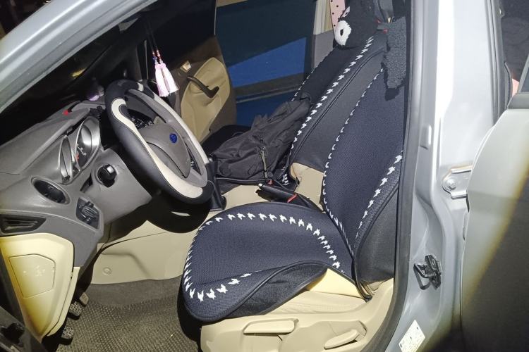 Used Ford Fiesta 2011 Sedan 1.5L Manual Fashion Edition Left Front Seat
