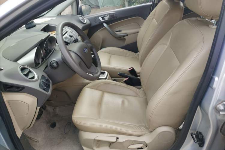 Used Ford Fiesta 2011 Hatchback 1.5L Automatic Fashion Edition Left Front Seat
