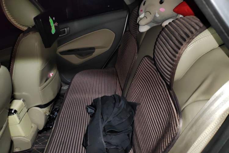 Used Ford Fiesta 2011 Sedan 1.5L Automatic Fashion Edition Left Rear Seat
