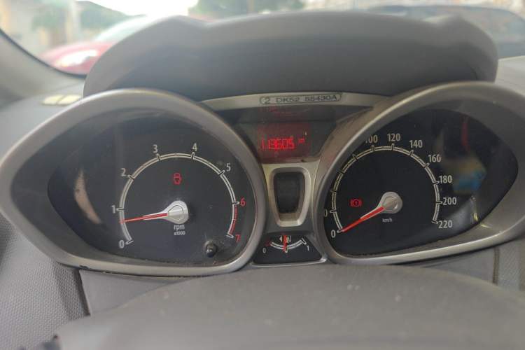 Used Ford Fiesta 2011 Sedan 1.5L Manual Fashion Edition Odometer Close Up