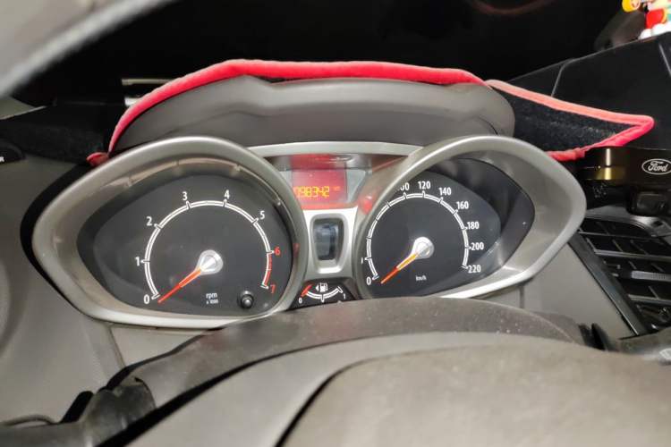 Used Ford Fiesta 2011 Sedan 1.5L Automatic Fashion Edition Odometer Close Up