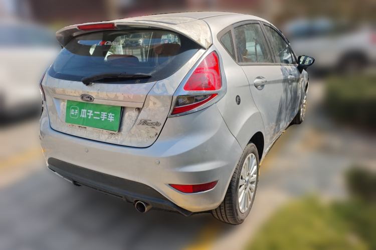 Used Ford Fiesta 2011 Hatchback 1.5L Automatic Fashion Edition Rear Right 45 Deg