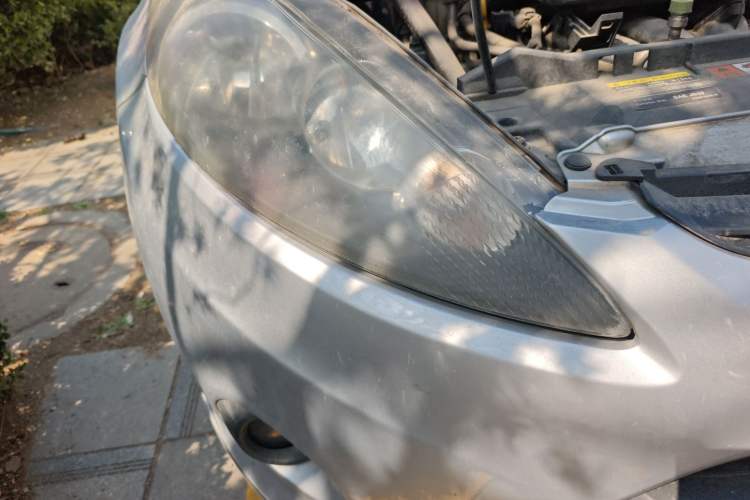 Used Ford Fiesta 2011 Hatchback 1.5L Automatic Fashion Edition Right Front Headlight