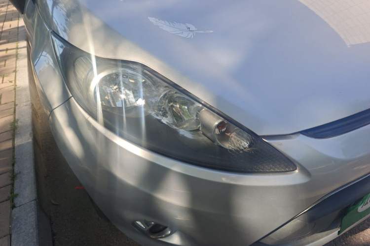 Used Ford Fiesta 2011 Sedan 1.5L Automatic Luxury Model Right Front Headlight