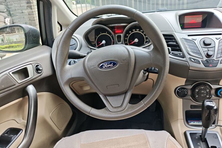 Used Ford Fiesta 2011 Sedan 1.5L Automatic Fashion Edition Steering Wheel