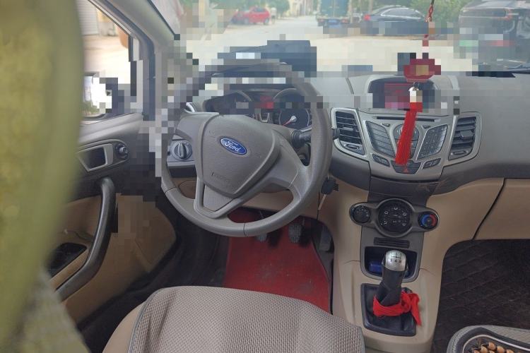Used Ford Fiesta 2011 Sedan 1.5L Manual Fashion Edition Steering Wheel