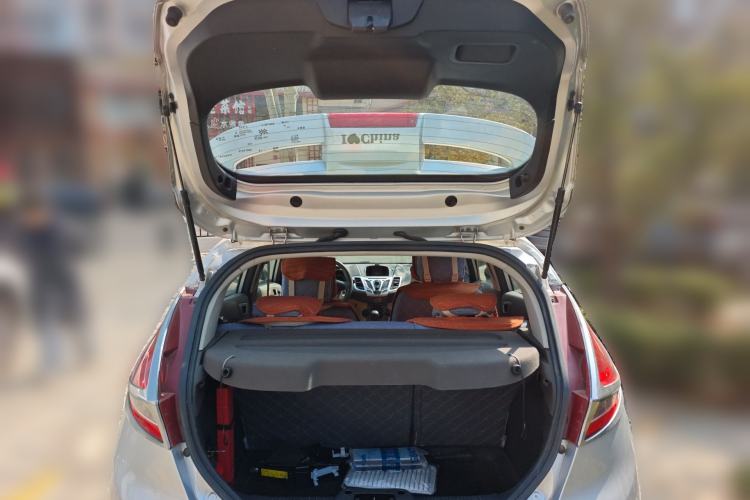 Used Ford Fiesta 2011 Hatchback 1.5L Automatic Fashion Edition Trunk