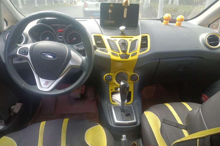 Used Ford Fiesta 2011 Hatchback 1.5L Automatic Sport Model Center Console