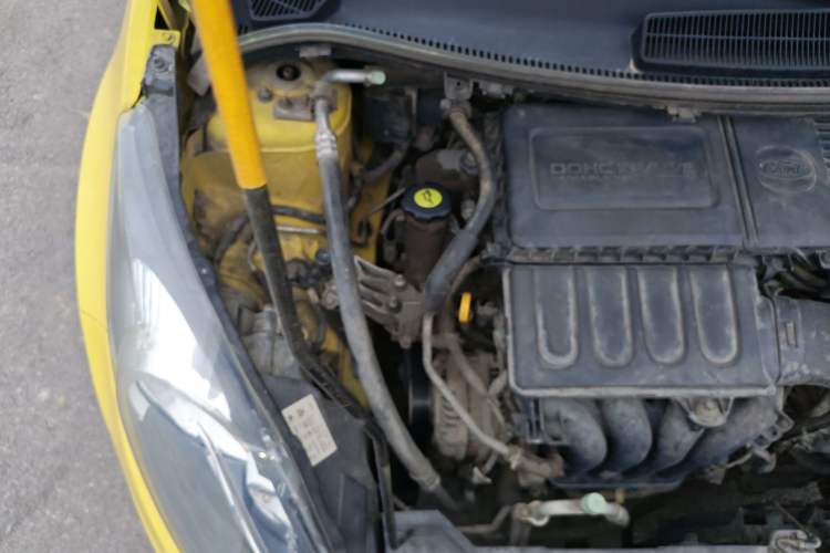 Used Ford Fiesta 2011 Hatchback 1.5L Automatic Sport Model Engine Bay Right