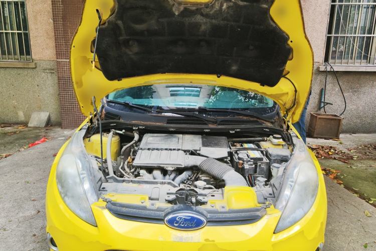 Used Ford Fiesta 2011 Hatchback 1.5L Automatic Dynamic Model Engine Bay