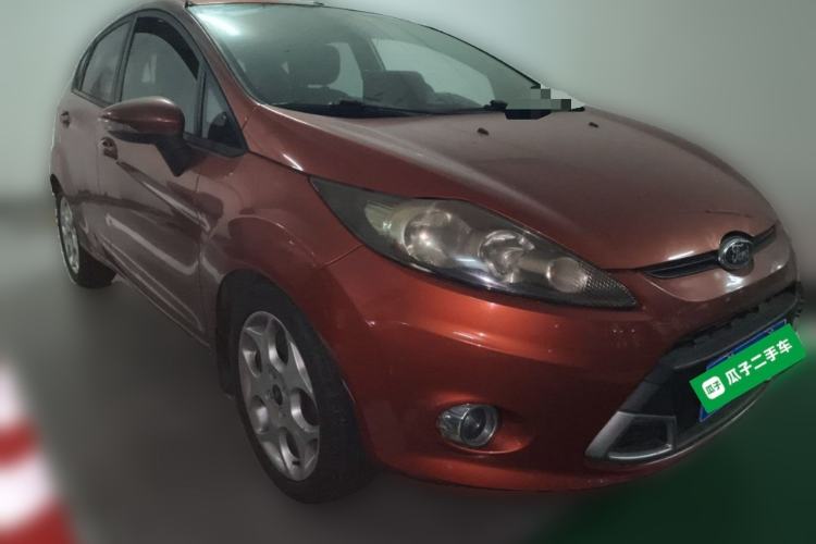 Used Ford Fiesta 2011 Hatchback 1.5L Automatic Sport Model Front Right 45 Deg